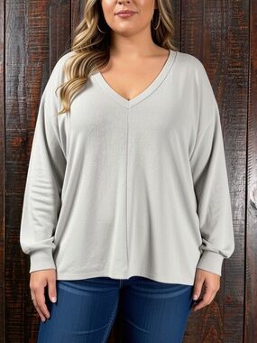 SOPRANO Gray Brushed Hacci Long Dolman Sleeve Top NWT 1X